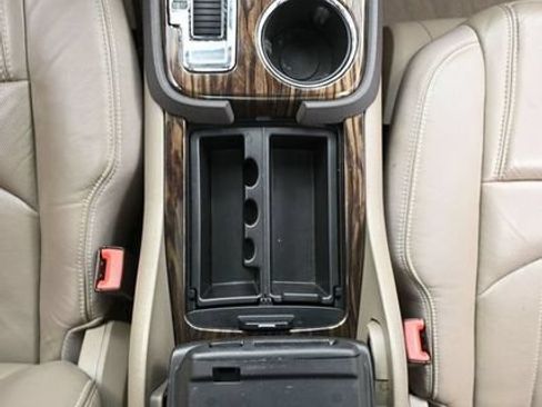 Used 2016 GMC Acadia Denali AWD/4WD image 39