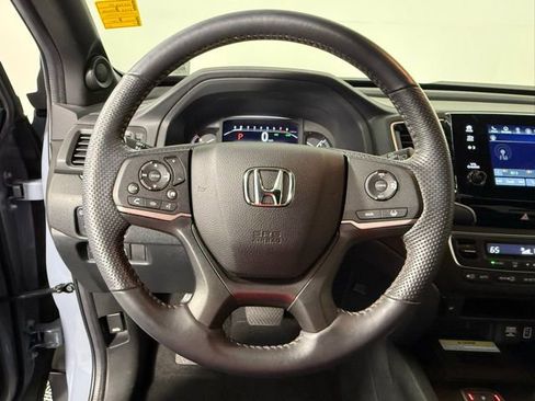 Used 2022 Honda Passport TrailSport image 18