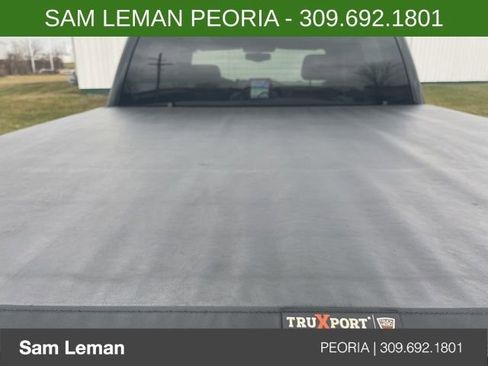 Used 2015 GMC Sierra 1500 SLT w/ SLT Crew Cab Value Package image 9