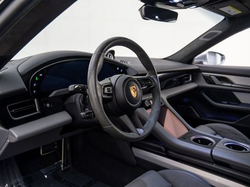 Certified 2021 Porsche Taycan Turbo image 4