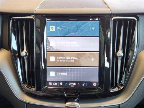 Certified 2025 Volvo XC60 T8 Core w/ Protection Package Premier image 18