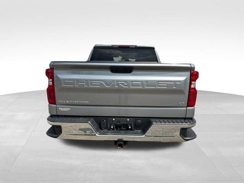Used 2023 Chevrolet Silverado 1500 LT AWD/4WD image 3