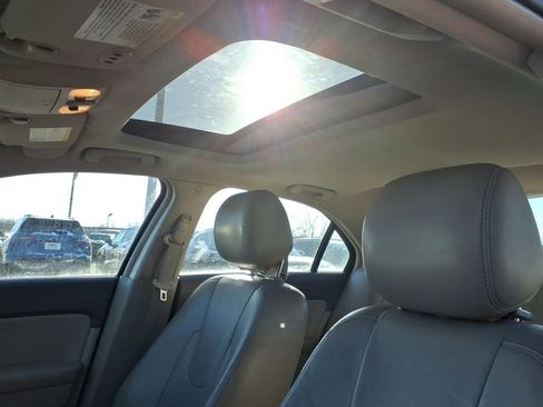 Used 2012 Ford Fusion SEL image 12