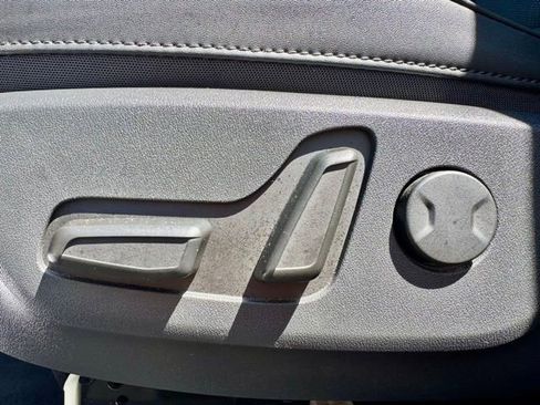 Used 2023 Kia Niro Wind w/ Wind Preserve Package FWD image 17