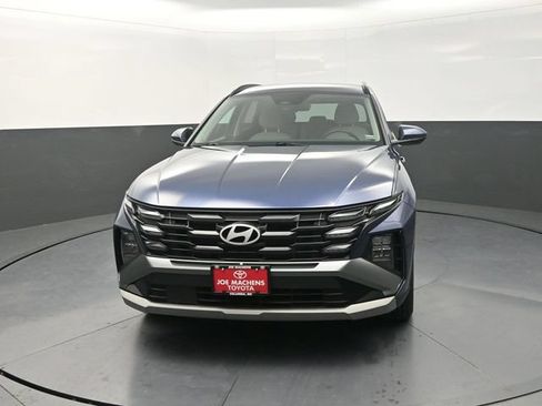 Used 2025 Hyundai Tucson SEL FWD image 2