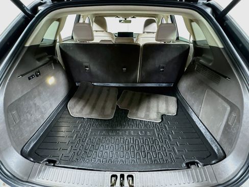 Used 2022 Lincoln Nautilus AWD w/ Premium Package image 25