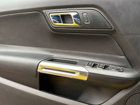 Used 2017 Ford Mustang Convertible w/ Equipment Group 051A RWD image 11