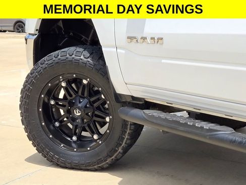 Used 2022 RAM 1500 Big Horn AWD/4WD image 30