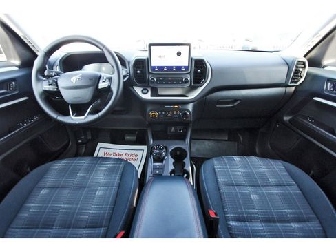 Used 2024 Ford Bronco Sport Heritage w/ Heritage Convenience Package image 11