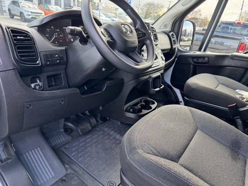 Used 2024 RAM ProMaster 2500 w/ Safety Group image 15