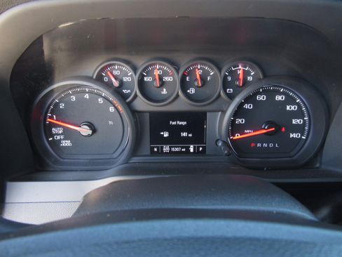 Used 2024 Chevrolet Silverado 1500 Custom Trail Boss w/ LPO, Dark Essentials Package image 24