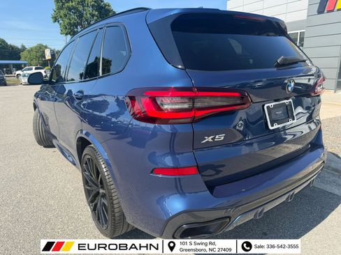 Used 2022 BMW X5 sDrive40i w/ M Sport Package RWD image 3