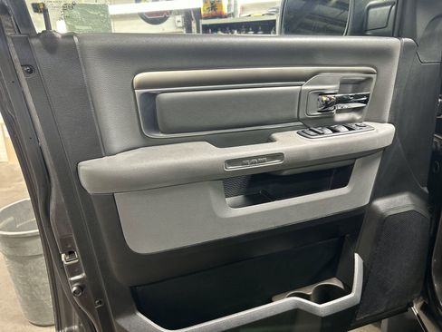 Used 2019 RAM 1500 Big Horn image 22