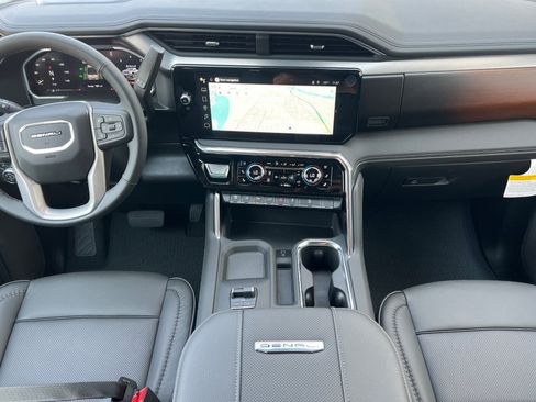 New 2026 GMC Sierra 2500 Denali w/ Technology Package image 10
