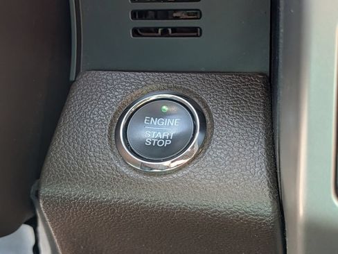 Used 2019 Ford F150 King Ranch w/ Equipment Group 601A Luxury AWD/4WD image 21