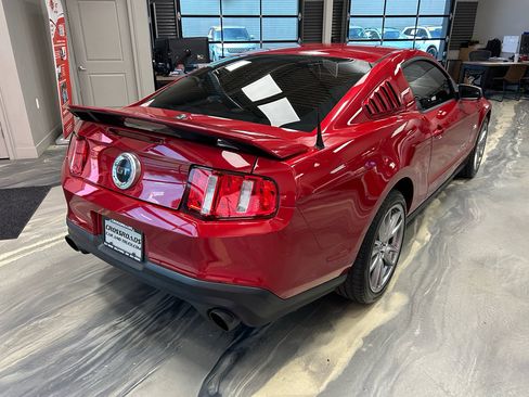 Used 2012 Ford Mustang GT Premium w/ Brembo Brake Pkg RWD image 28
