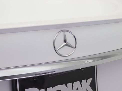 Used 2022 Mercedes-Benz E 350 Sedan image 20