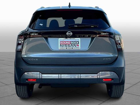 New 2026 Nissan Kicks SV w/ SV Premium Package AWD/4WD image 4