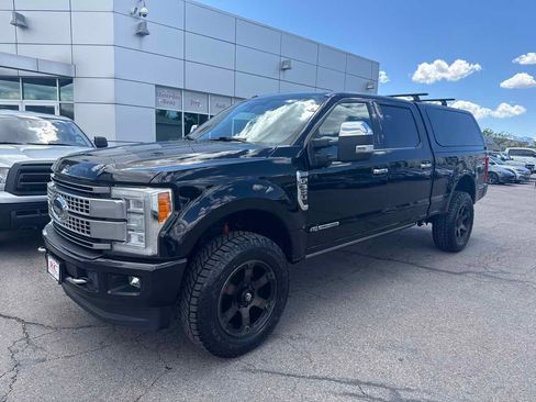 Used 2017 Ford F350 Platinum w/ Platinum Ultimate Package AWD/4WD image 2