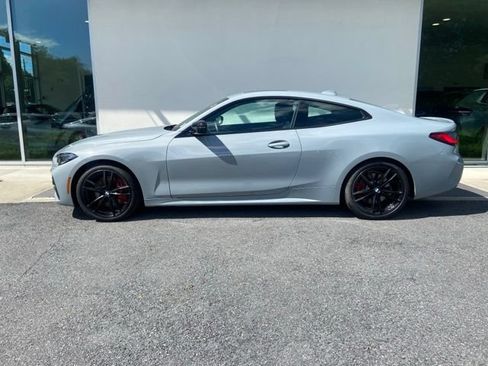 Used 2022 BMW 430i xDrive Coupe w/ M Sport Package AWD/4WD image 2