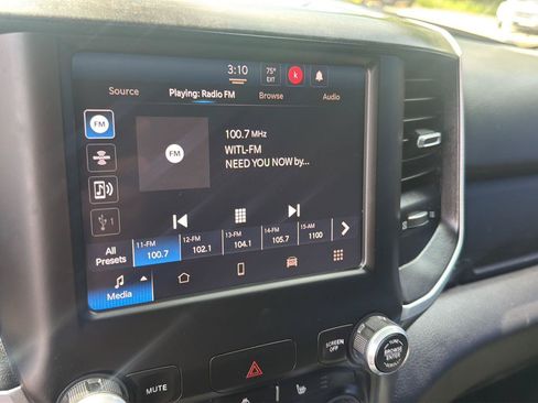 Used 2023 RAM 1500 Big Horn AWD/4WD image 23
