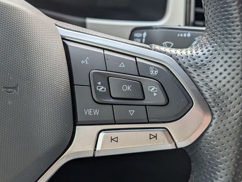 Used 2021 Volkswagen Atlas Cross Sport SEL Premium R-Line AWD/4WD image 25