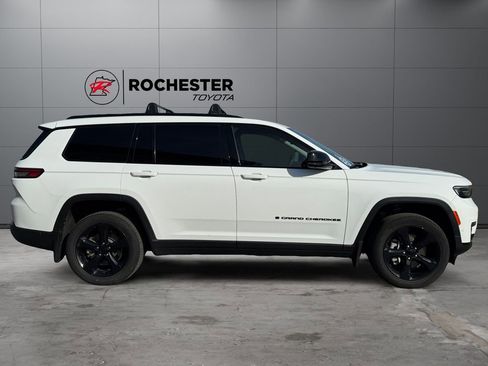 Used 2023 Jeep Grand Cherokee L Limited w/ Luxury Tech Group II AWD/4WD image 6