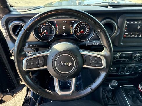 Used 2021 Jeep Wrangler Sport image 14