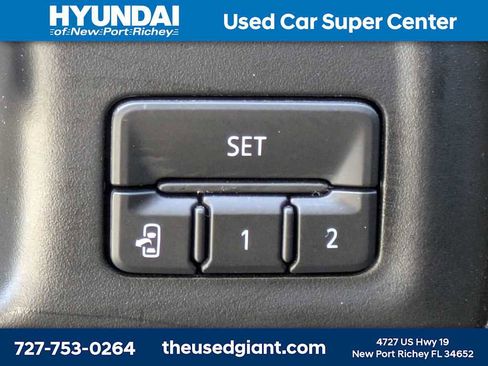 Used 2020 Chevrolet Silverado 1500 High Country w/ Technology Package image 23