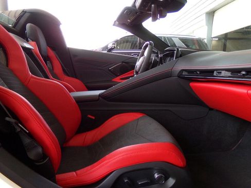 Used 2023 Chevrolet Corvette Z06 w/ 3LZ 70th Anniversary w/ Stealth Interior Trim Package image 23