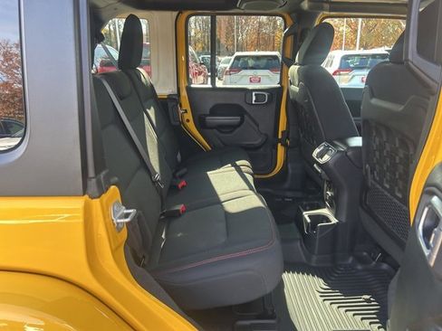 Used 2021 Jeep Wrangler Unlimited Rubicon w/ Steel Bumper Group image 14