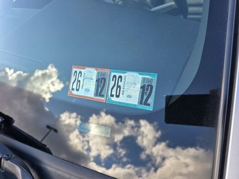 Used 2010 Ford Mustang GT Premium image 29