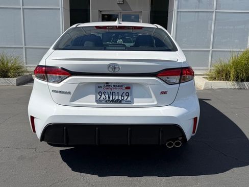 Certified 2025 Toyota Corolla SE w/ Convenience Package image 6