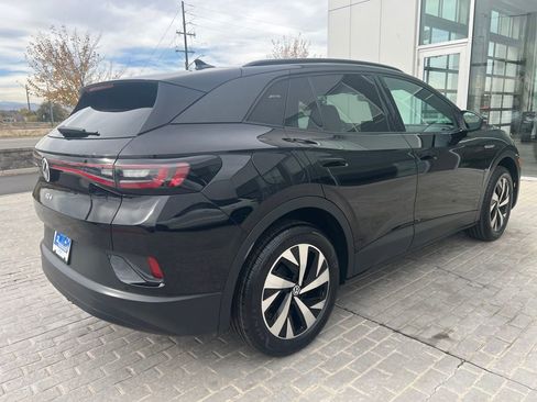 Certified 2023 Volkswagen ID.4 Pro image 7