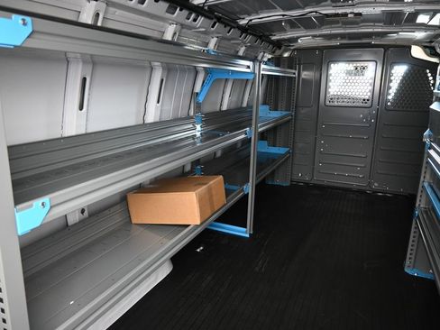 New 2025 Chevrolet Express 3500 Extended w/ Driver Convenience Package image 32