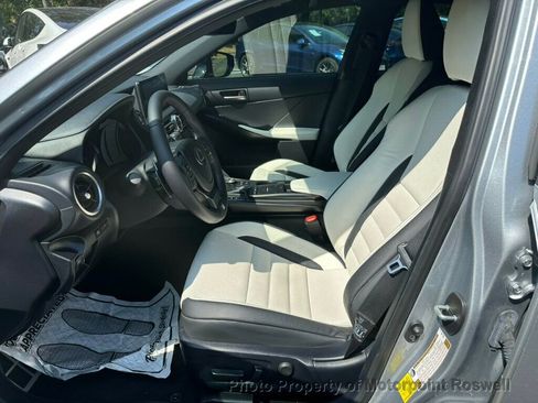 Used 2021 Lexus IS 350 F Sport image 7