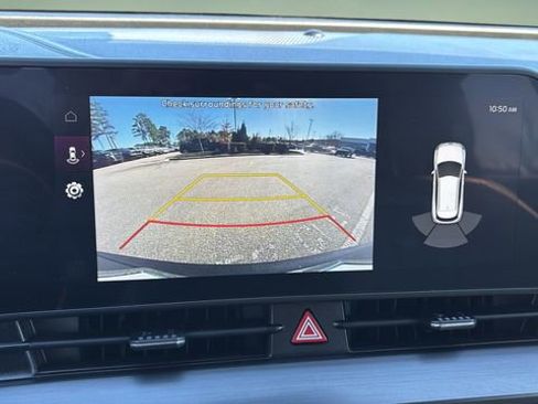 Used 2024 Kia Sportage EX image 26