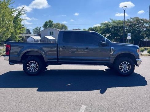 Used 2020 Ford F250 Lariat w/ FX4 Off-Road Package AWD/4WD image 4