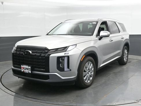 Used 2025 Hyundai Palisade SEL AWD/4WD image 6