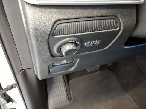 New 2026 Jeep Grand Wagoneer L Limited image 11