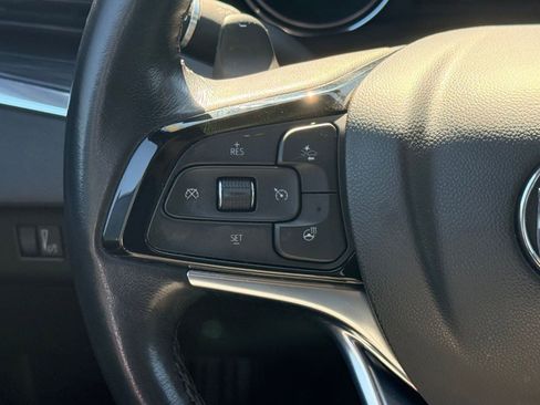 Used 2022 Buick Enclave Essence w/ Experience Buick Package image 15