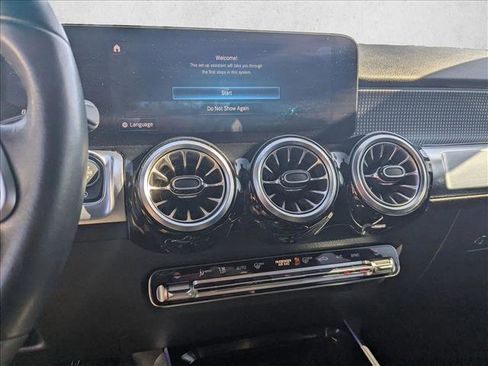 Certified 2022 Mercedes-Benz GLB 250 image 14