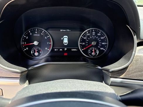 Used 2020 Kia Telluride SX w/ Towing Package FWD image 12