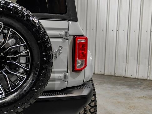 Used 2023 Ford Bronco Black Diamond image 52