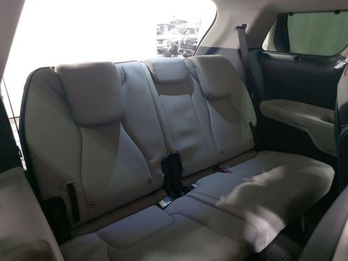 New 2026 Kia Carnival SX Prestige FWD image 12