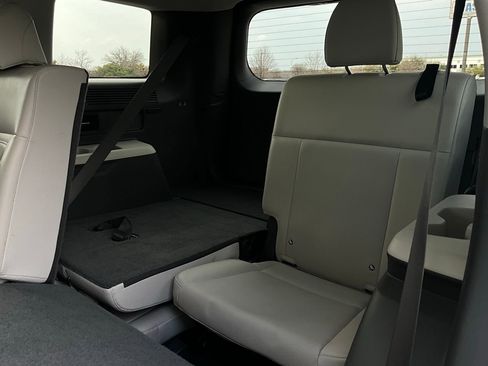 Used 2025 Hyundai Santa Fe SEL image 12