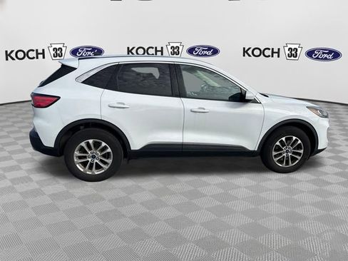 Used 2020 Ford Escape SE AWD/4WD image 9