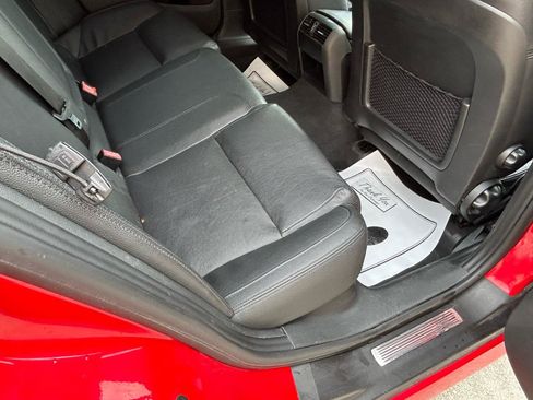 Used 2009 Pontiac G8 RWD image 11