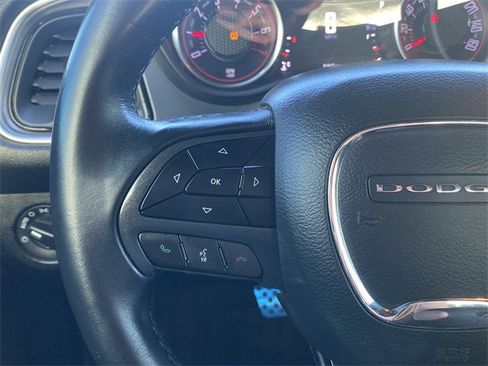 Used 2019 Dodge Challenger SXT image 20