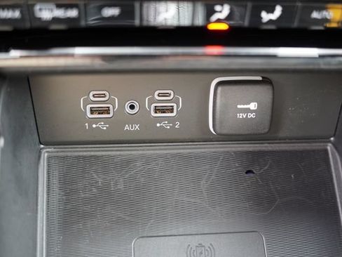 Certified 2024 Jeep Grand Cherokee Laredo w/ Luxury Tech Group I AWD/4WD image 28